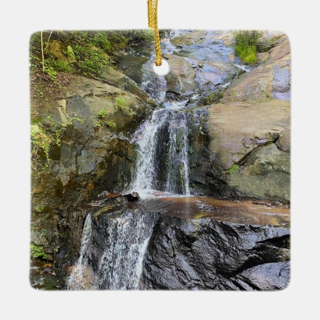 Silvervale Falls Serenity Ceramic Ornament (Front)