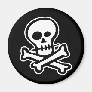 Simple B&W Skull & Crossbones Magnet