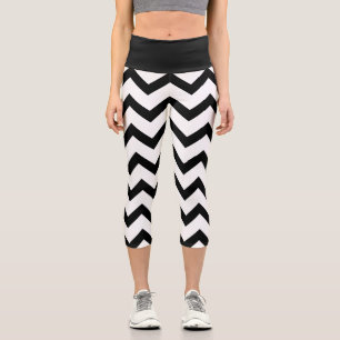 Simple Black and white Chevron pattern Capri Leggings