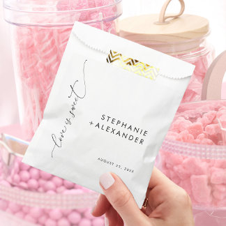 Simple Black and White Love is Sweet   Favour Bags