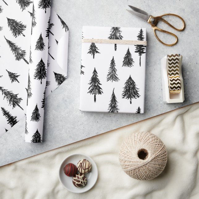 Simple Black and White Tree Pattern Wrapping Paper (Crafts)