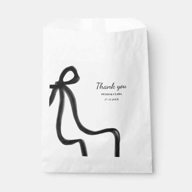 Simple Elegant Minimalist Black Bow Favour Bags (Front)