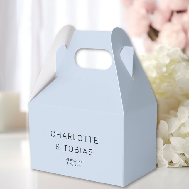 Simple, elegant wedding favour box (Simple, elegant wedding favor boxes with your name and date.)