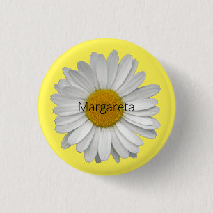 Simple Elegant White Daisy Flower on Yellow 3 Cm Round Badge