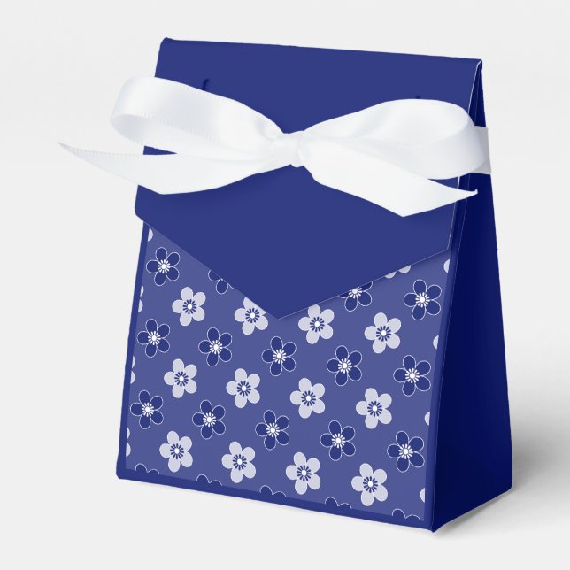 simple floral solid blue pattern retro small flowe favour box (Front Side)