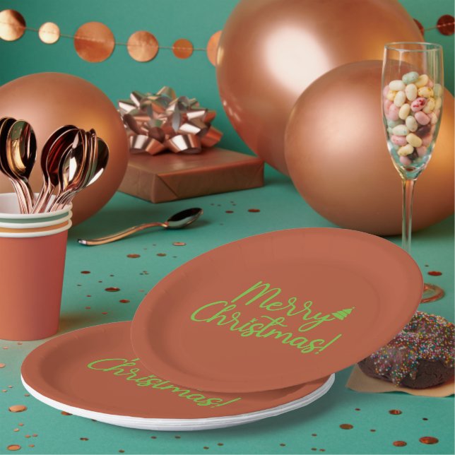 Simple Green Merry Christmas text on Reddish-Brown Paper Plate (Multi)