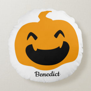 Simple Halloween jack-o-lantern pumpkin face Name Round Cushion