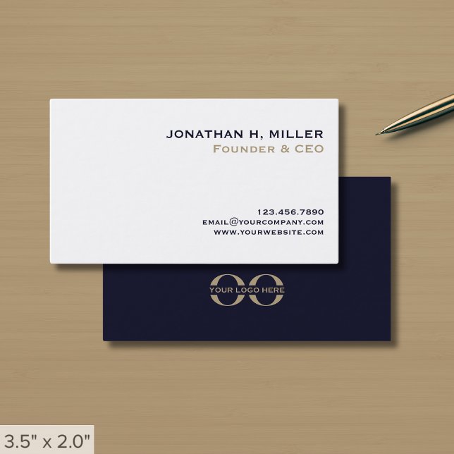 Simple Minimalist Classic Business Card (Creator Uploaded)