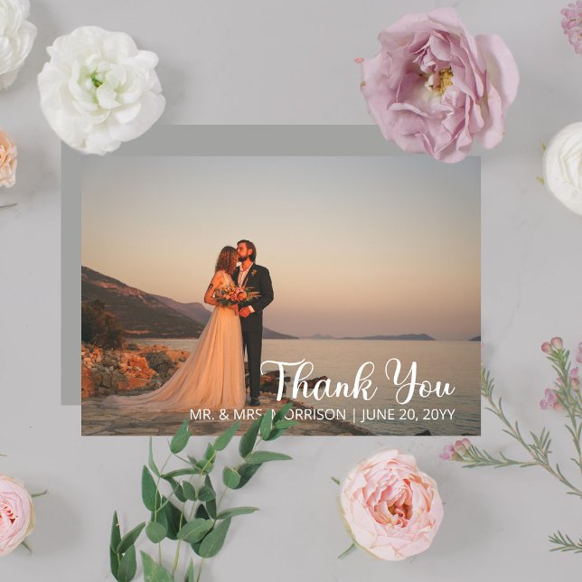 Simple Minimalist One Photo Wedding Thank You (Creator Uploaded)