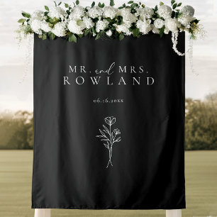 Simple Modern Black Newlywed Last Name Wedding Tapestry