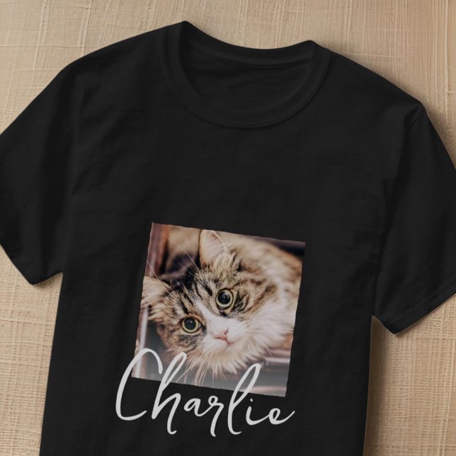 Simple Modern Grunge Custom Badge Pet Photo Name T-Shirt (Creator Uploaded)