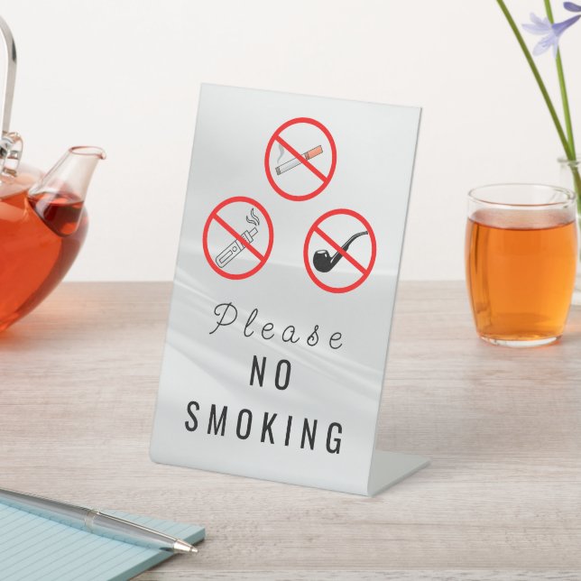 simple No Smoking tabletop Sign (In SItu)