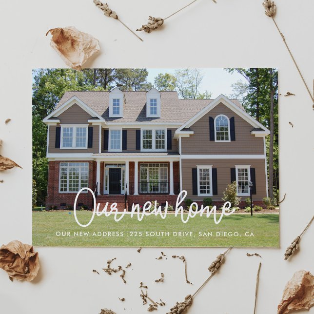 Simple photo moving announcement postcard (Creator Uploaded)