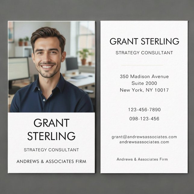 Simple Professional Photo Business Card (Creator Uploaded)
