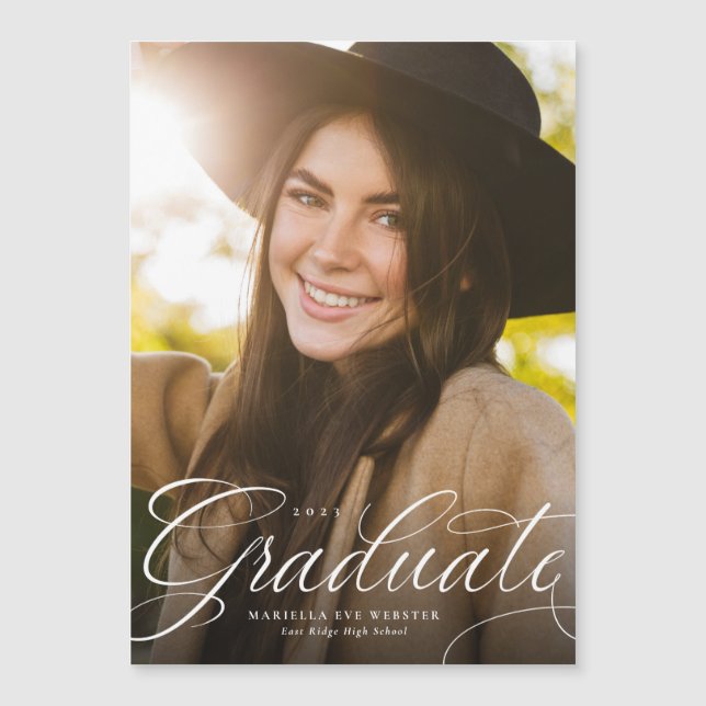 Simple script graduate vertical graduation magnet (Front)