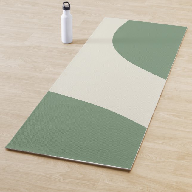 Simple Waves in Green Yoga Mat (In Situ)