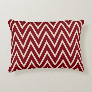 Simplified motives pattern 5 decorative cushion