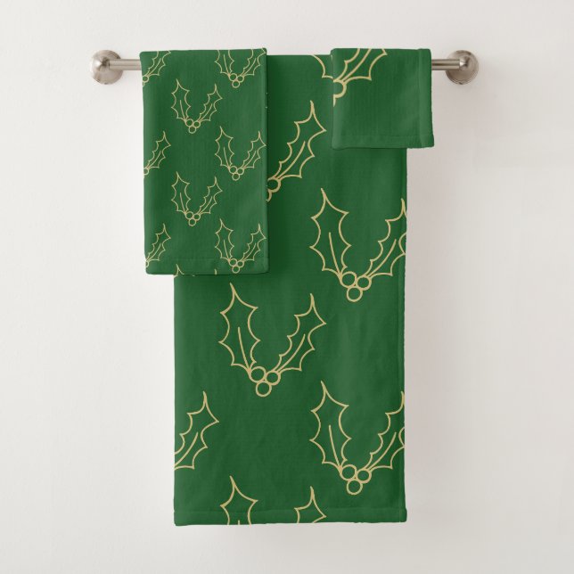 Simply Christmas Collection - Holly Bath Towel Set (Insitu)
