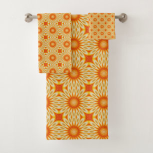 Simply Citrus Lemon Slices Floral Tiled Pattern Bath Towel Set
