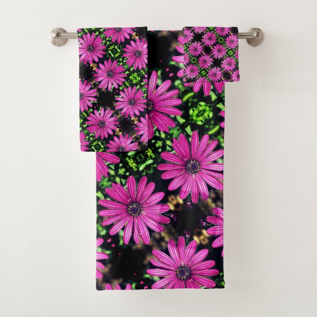 Single Purple African Daisy Flower Pattern   Bath Towel Set (Insitu)