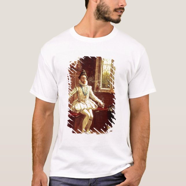 Sir Walter Raleigh's  First Smoke T-Shirt (Front)