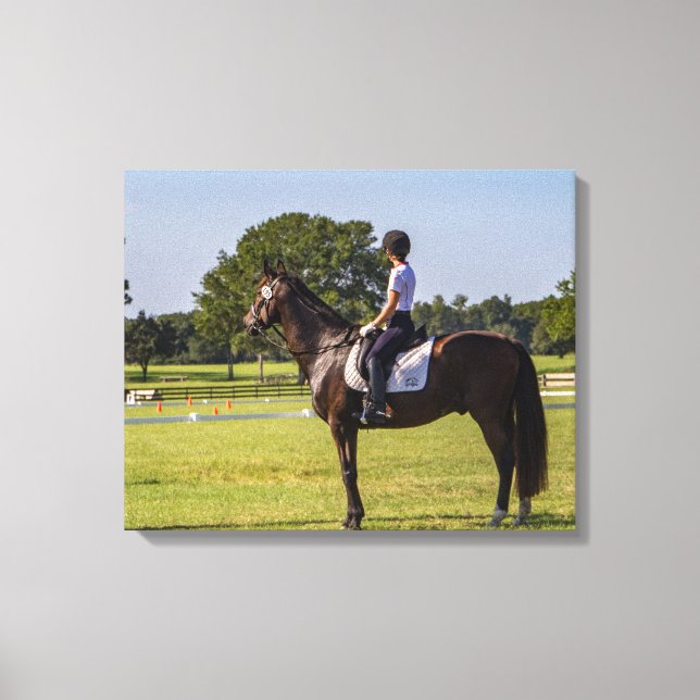 Sizing up the course canvas print (Front)