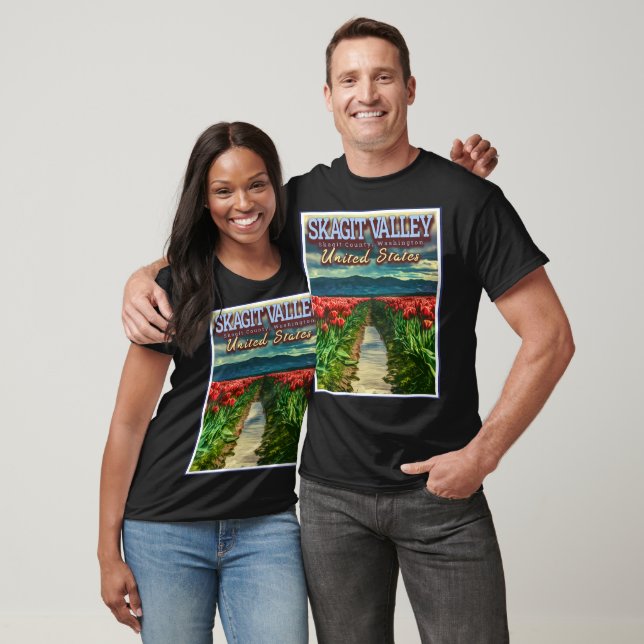 SKAGIT VALLEY - TULIP FIELDS - SKAGIT WASHINGTON T-Shirt (Unisex)