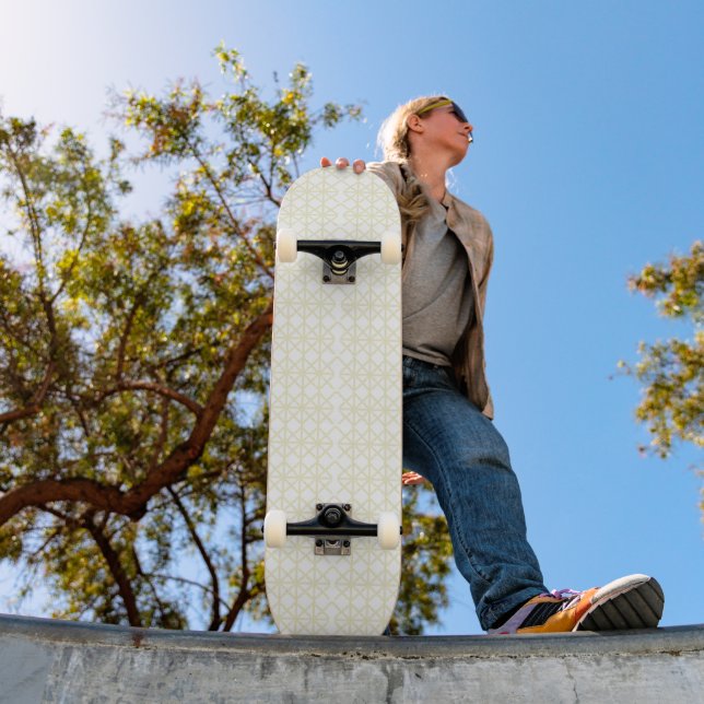 Skate Decks (Creature/Cruiser) & Sneakers/Lamps Skateboard (Outdoor 1)