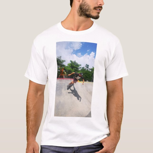 Skate ramp session T-Shirt (Front)