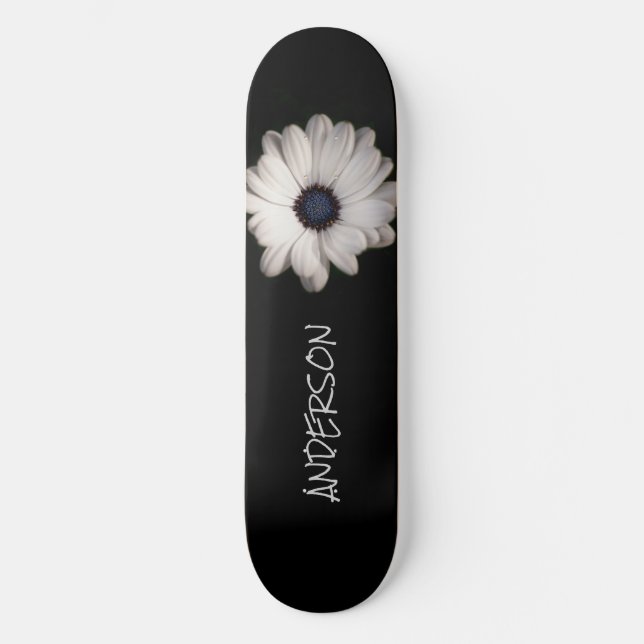 Skateboard Black White Daisy flower (Front)