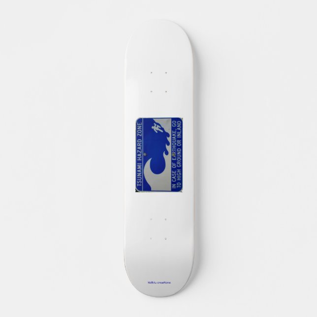 skateboard - tsunami zone (Front)