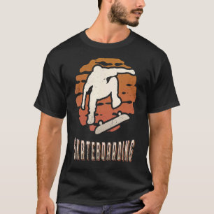 Skateboard Vintage Retro Classic Sunset Sport T-Shirt