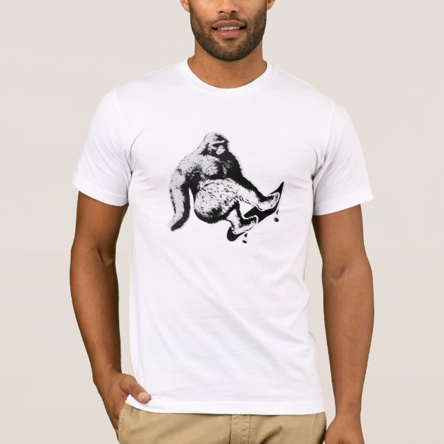 SKATEBOARD YETI T-Shirt (Front)