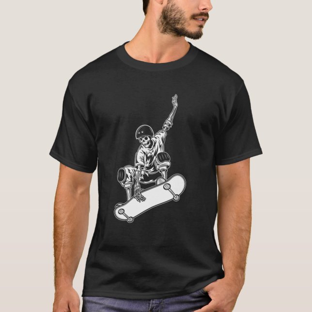 SKATEBOARDING SKATER FUNNY HALFPIPE SKELETON T-Shirt (Front)