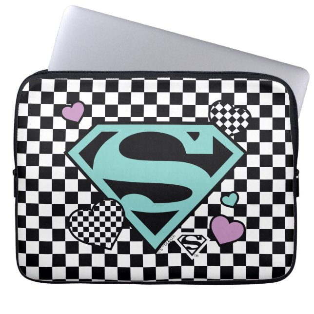 Skater Girl Supergirl Hearts S-Shield Laptop Sleeve (Front)