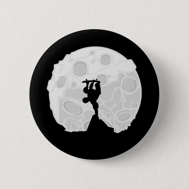 Skater Moon 6 Cm Round Badge (Front)