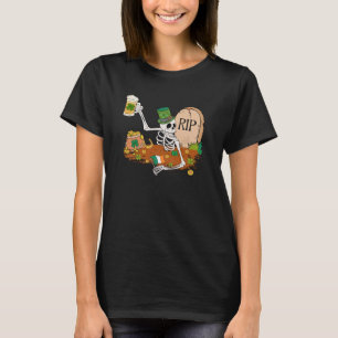 Skeleton Drinking Beer St Patricks Day Leprechaun T-Shirt