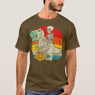 Skeleton Riding Mummy Dinosaur T rex Halloween Fun T-Shirt
