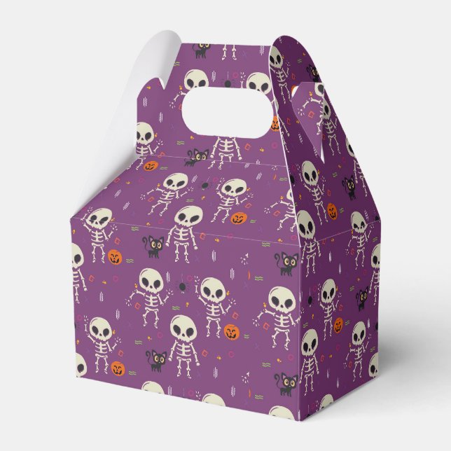 Skeletons, Pumpkins and Black Cats Favour Box (Front Side)