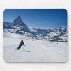 Skiing with Mt. Matterhorn in Zermatt, Switzerland Mouse Pad