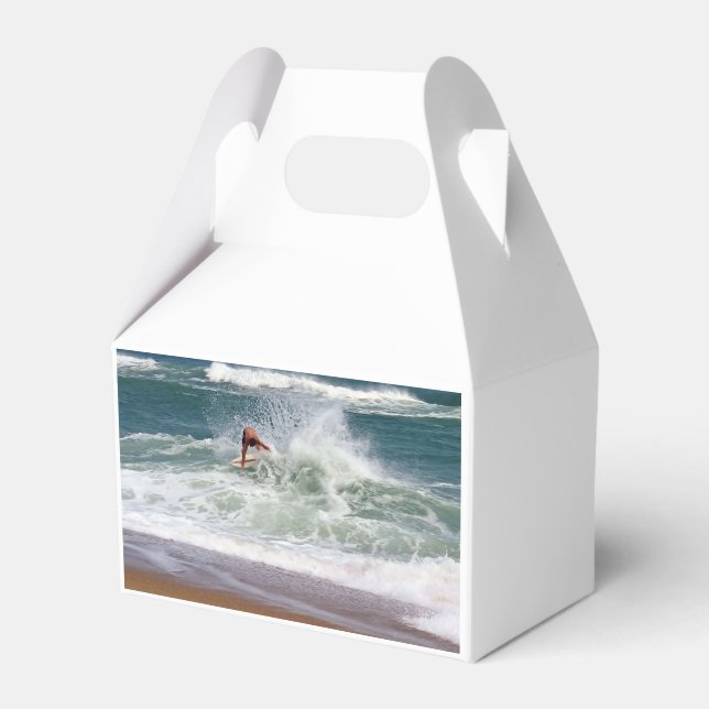 Skimboarding by Shirley Taylor Favour Box (Front Side)