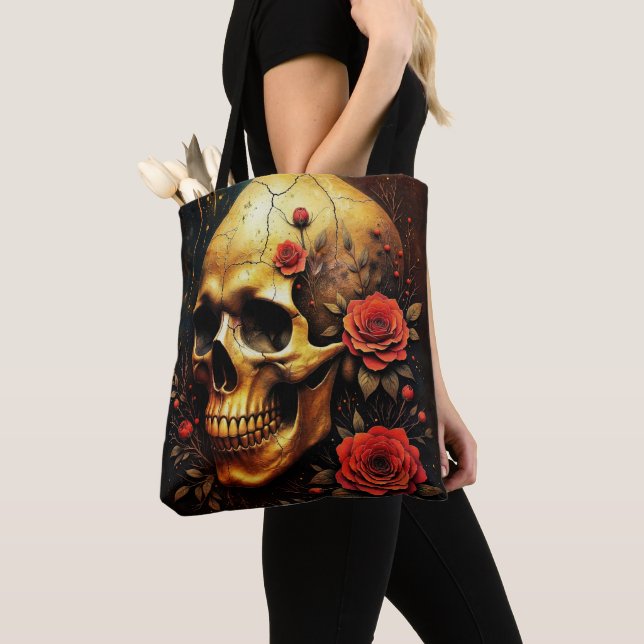 Skull and roses tote bag (Close Up)