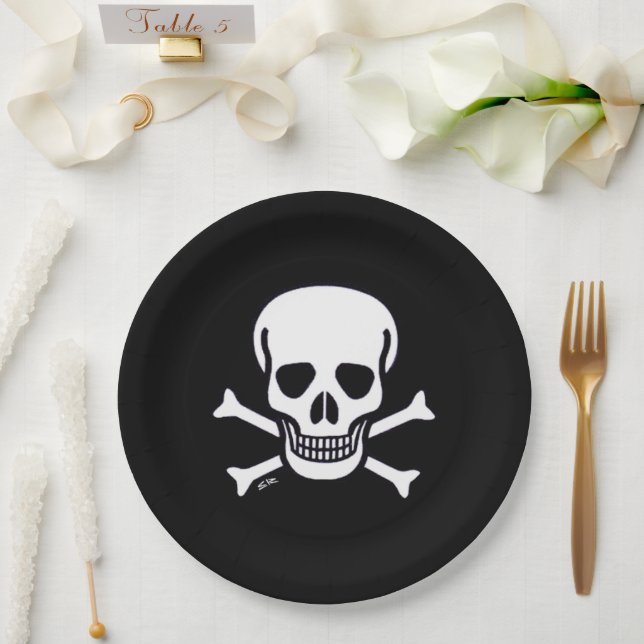 Skull n Bones black large paper plates (Wedding)