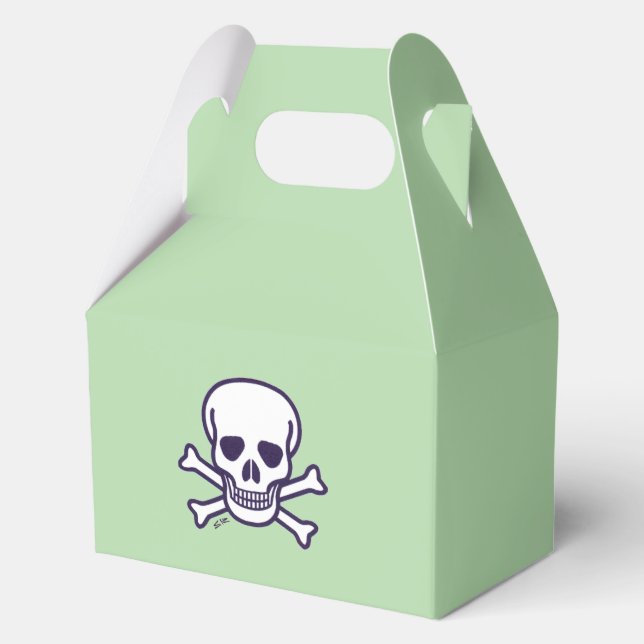 Skull n Bones green gable favour boxes medium (Front)