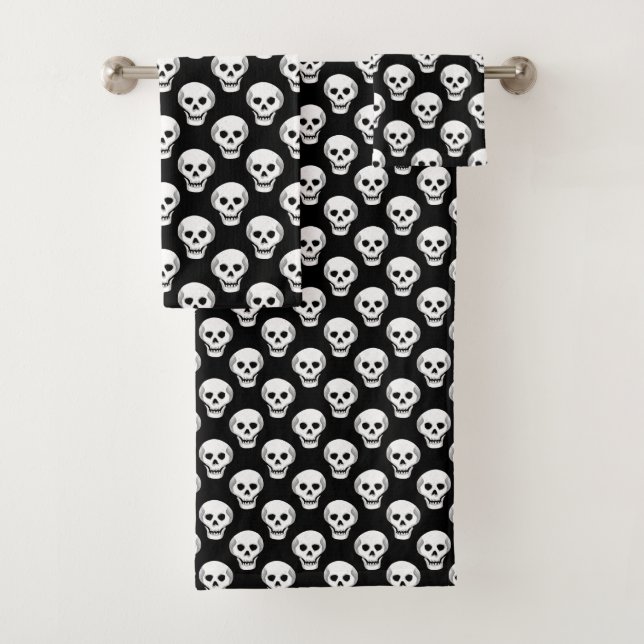 Skull Pattern Halloween Bath Towel Set (Insitu)