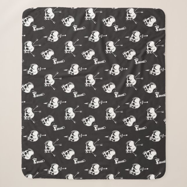 Skull Pattern with Weapons: Dark Background. Sherpa Blanket (Front)