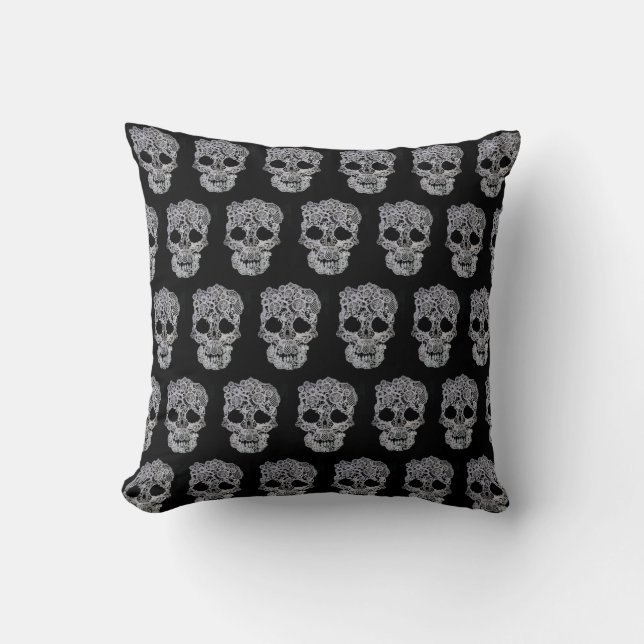 Skull pillow. cushion (Front)