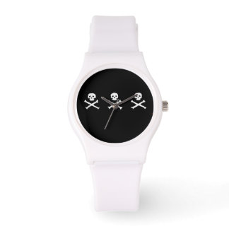 SKULLS AND CROSSED BONES BLACK WHITE PIRATE FLAG WATCH
