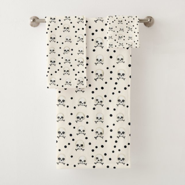 Skulls & Dots Bath Towel Set (Insitu)