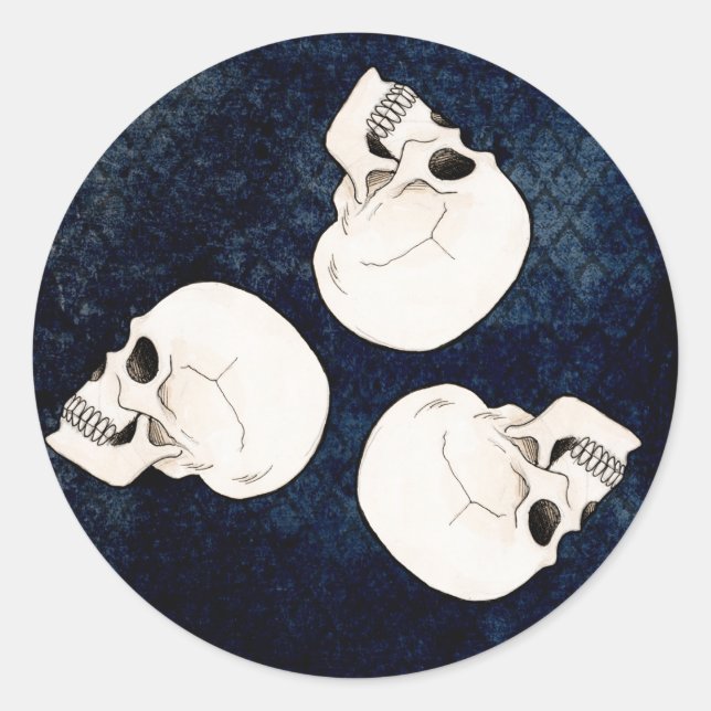 Skulls triskel classic round sticker (Front)